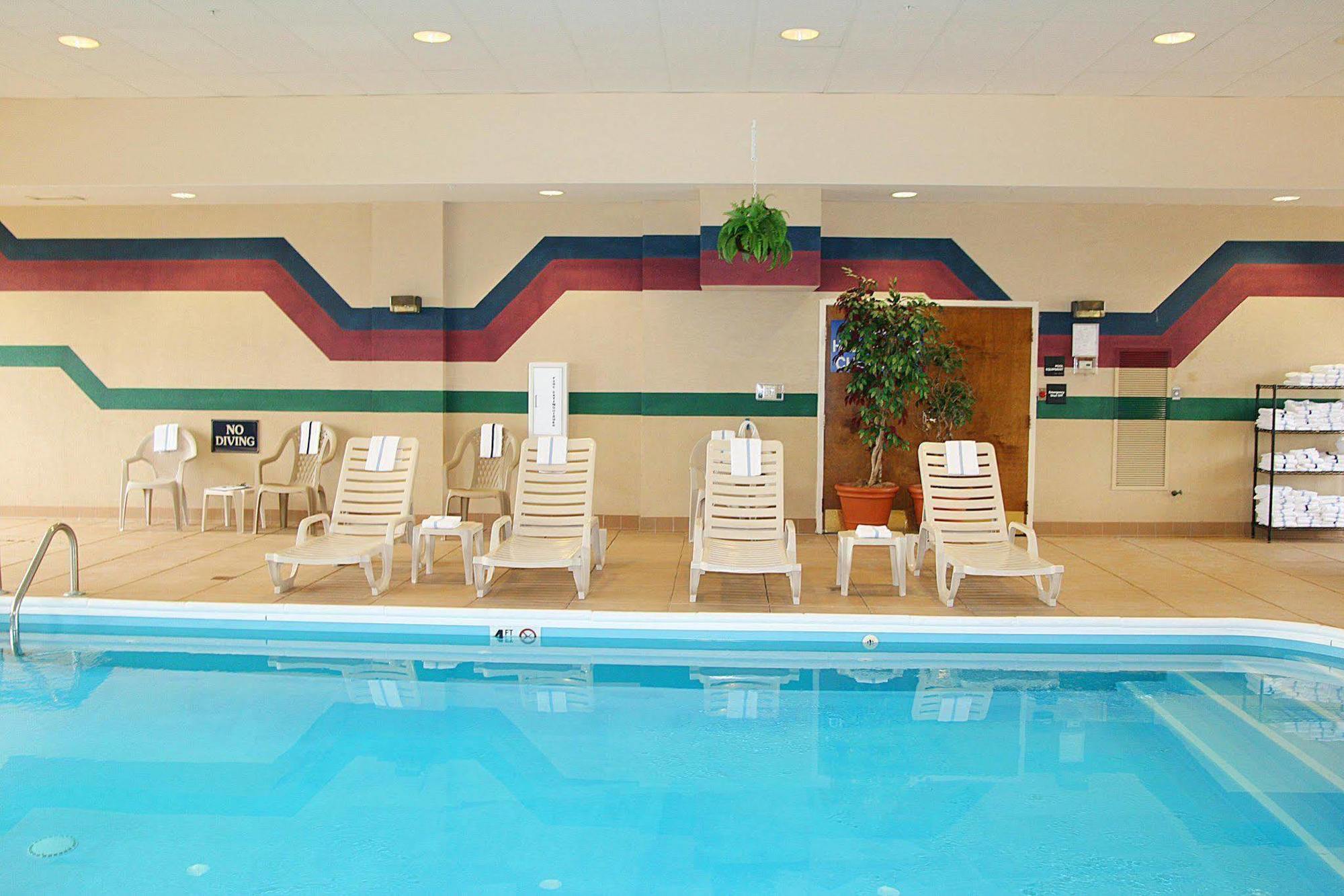 Hampton Inn Fort Wayne-Southwest Buitenkant foto